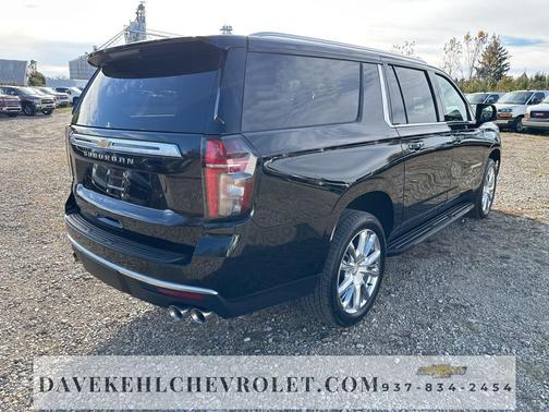 2024 Chevrolet Suburban 4WD High Country