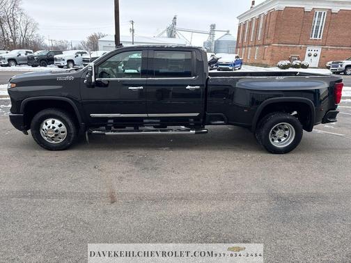 2024 Chevrolet Silverado 3500 High Country