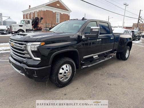 2024 Chevrolet Silverado 3500 High Country
