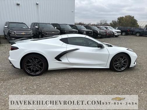 2024 Chevrolet Corvette Stingray w/1LT