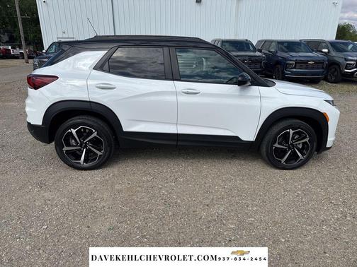 Summit White 2022 Chevrolet Trailblazer RS