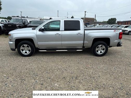 Silver Ice Metallic 2018 Chevrolet Silverado 1500 2LT