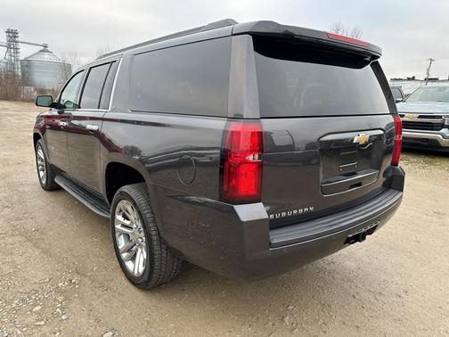2016 Chevrolet Suburban LT