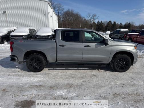 2024 Chevrolet Silverado 1500 Custom