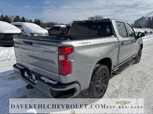 2024 Chevrolet Silverado 1500 Custom
