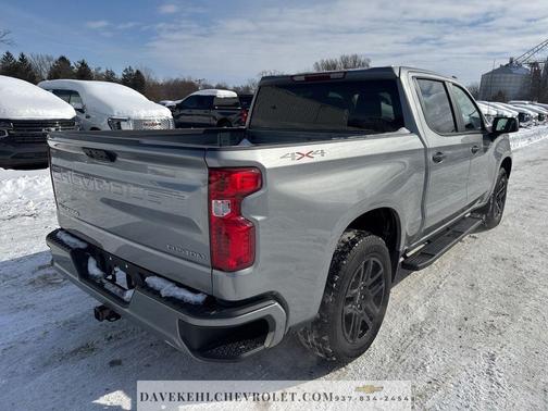 2024 Chevrolet Silverado 1500 Custom