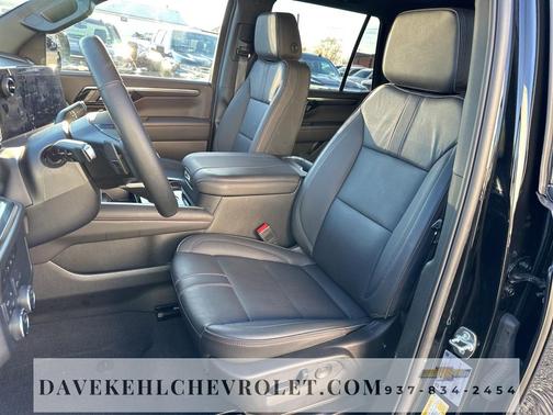 2025 Chevrolet Tahoe 4WD RST