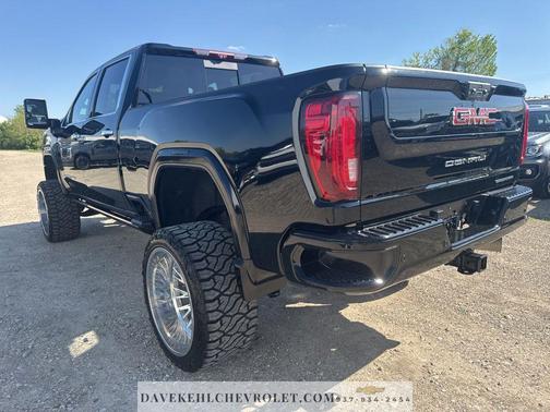 2023 GMC Sierra 2500 Denali
