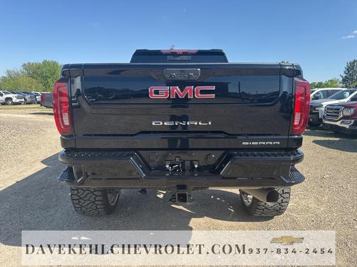 2023 GMC Sierra 2500 Denali