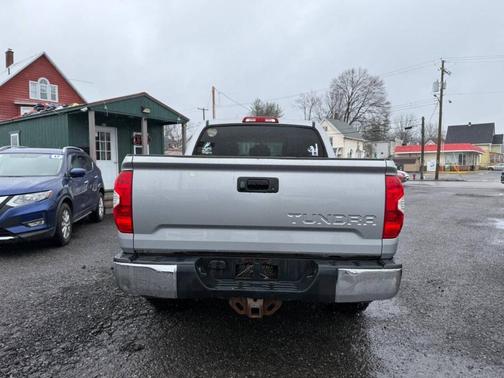 2016 Toyota Tundra SR5