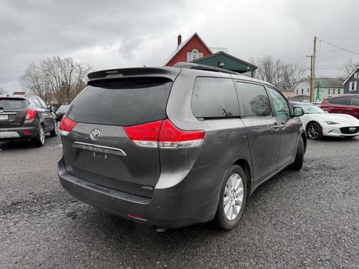 2012 Toyota Sienna Limited