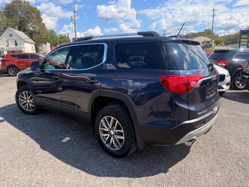 2018 GMC Acadia SLE-2