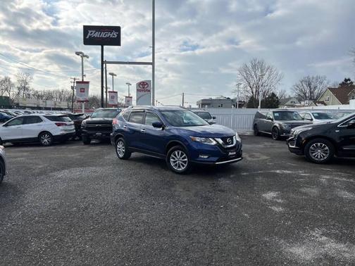 2017 Nissan Rogue SV