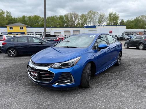 Kinetic Blue 2019 Chevrolet Cruze LT
