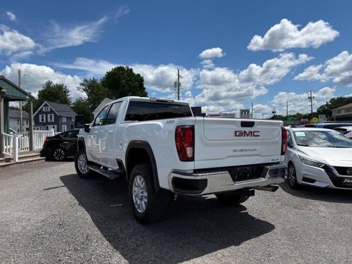 Summit White 2022 GMC Sierra 3500 SLE