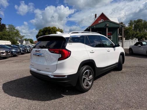 White Frost Tri-Coat 2020 GMC Terrain SLT