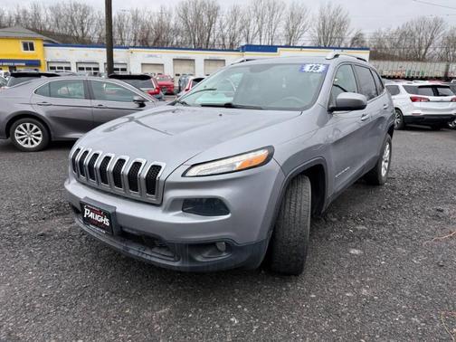 Billet Silver Clearcoat Metallic 2015 Jeep Cherokee Latitude