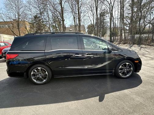 2022 Honda Odyssey Elite