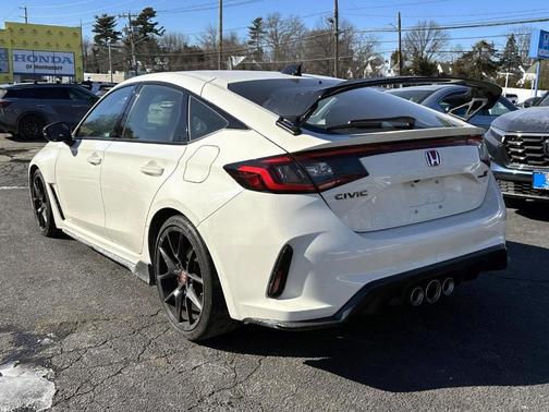 2024 Honda Civic Type R Base