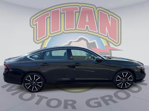 Crystal Black Pearl 2024 Honda Accord Hybrid Touring