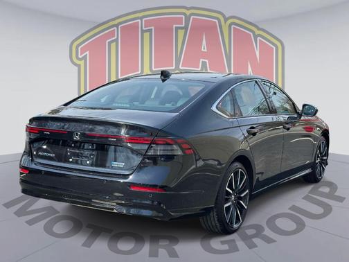 Crystal Black Pearl 2024 Honda Accord Hybrid Touring