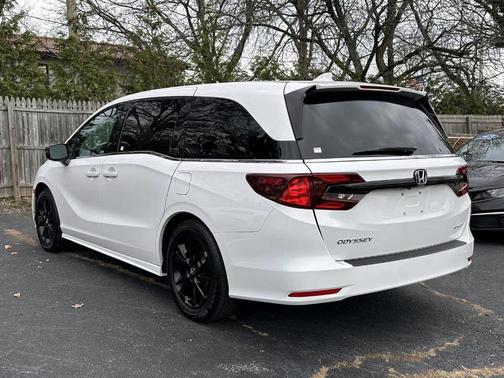 2024 Honda Odyssey Sport