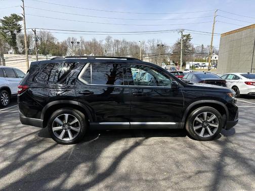 2024 Honda Pilot Elite