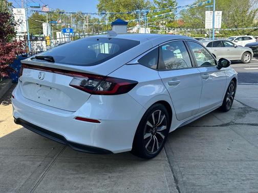 2022 Honda Civic EX-L