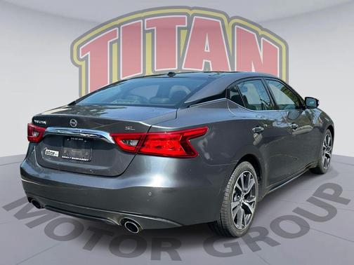 Gun Metallic 2017 Nissan Maxima 3.5 SL