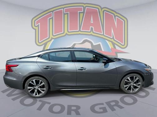 Gun Metallic 2017 Nissan Maxima 3.5 SL