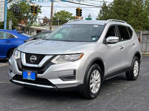 2020 Nissan Rogue SV