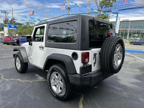 2013 Jeep Wrangler Sport