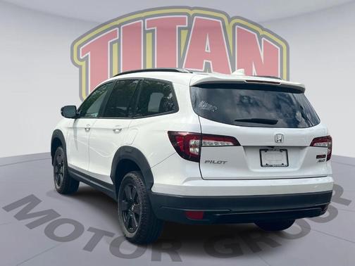 Platinum White Pearl 2022 Honda Pilot TrailSport