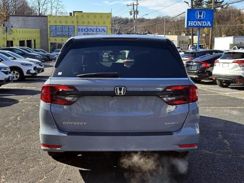 2024 Honda Odyssey Sport