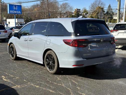 2024 Honda Odyssey Sport