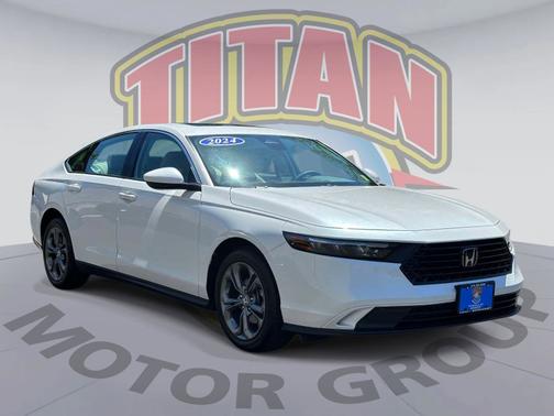 Platinum White Pearl 2024 Honda Accord