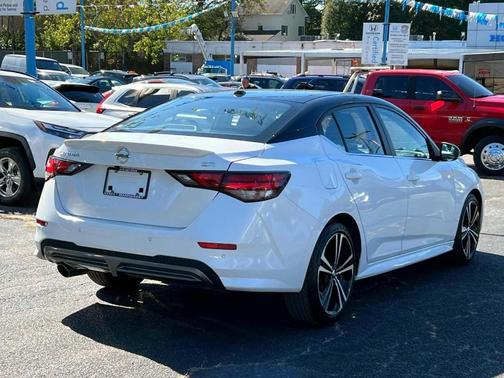 2022 Nissan Sentra SR