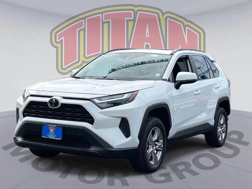 2023 Toyota RAV4 XLE