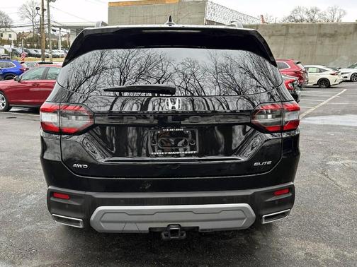 2023 Honda Pilot Elite