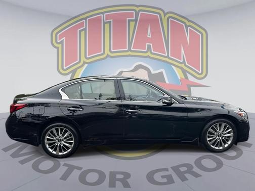 2024 INFINITI Q50 LUXE