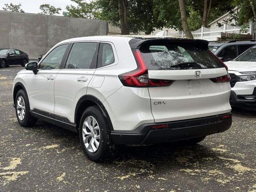 Platinum White Pearl 2024 Honda CR-V LX AWD