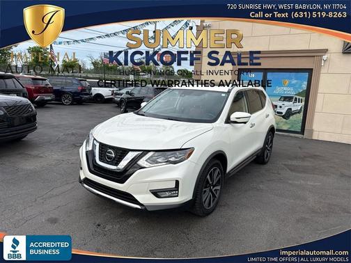 Pearl White 2018 Nissan Rogue SL