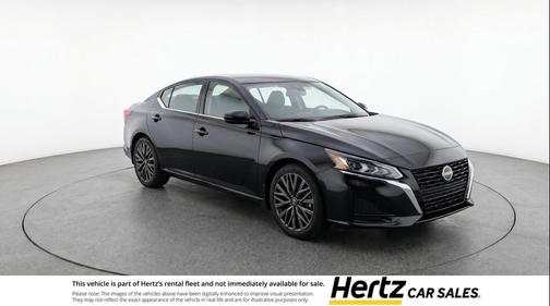 Super Black 2025 Nissan Altima SV FWD