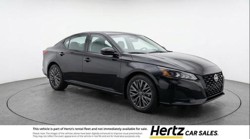 Super Black 2025 Nissan Altima SV FWD