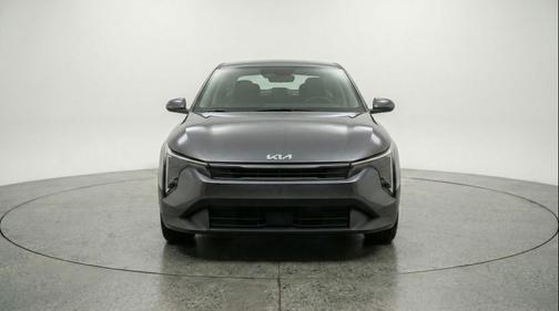 Interstellar Gray 2025 Kia K4 LXS