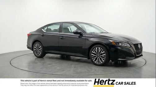 Super Black 2025 Nissan Altima SV FWD