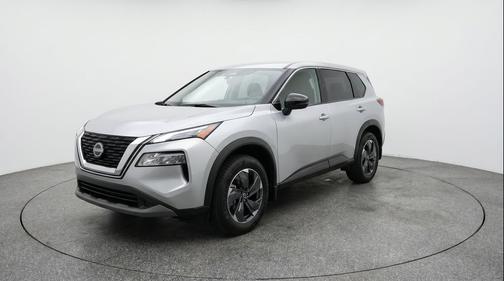 Everest White Pearl Tricoat 2025 Nissan Rogue SV