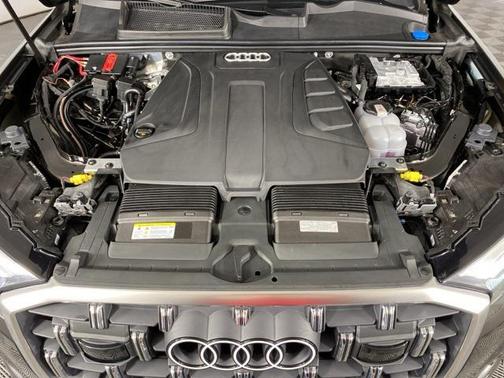 2025 Audi Q7 Premium Plus 45 TFSI quattro Tiptronic