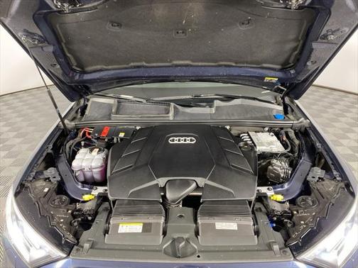2023 Audi Q7 Premium Plus 55 TFSI quattro Tiptronic