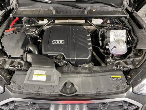 2024 Audi Q5 Premium 45 TFSI S line quattro